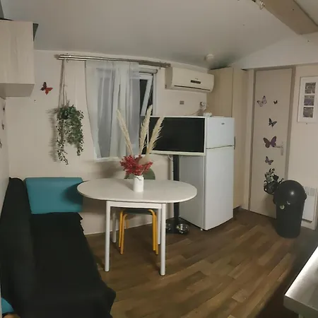 Mobil St Aigulf Europcamping 4 Pers 营地 Fréjus