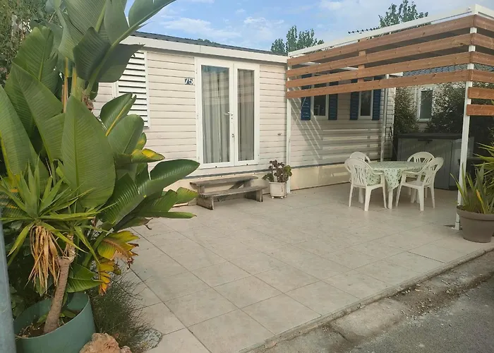 营地 Mobil St Aigulf Europcamping 4 Pers